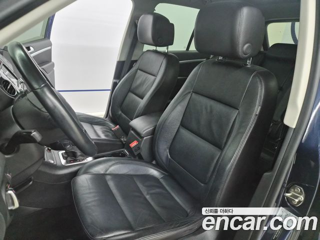 Volkswagen Tiguan 2.0 TDI  Premium 5N 2016 — фото 24