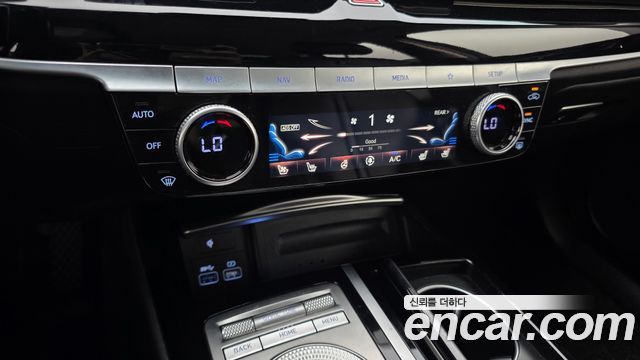 Genesis G80 (RG3) Gasoline 3.5 Turbo AWD 2021 — фото 16