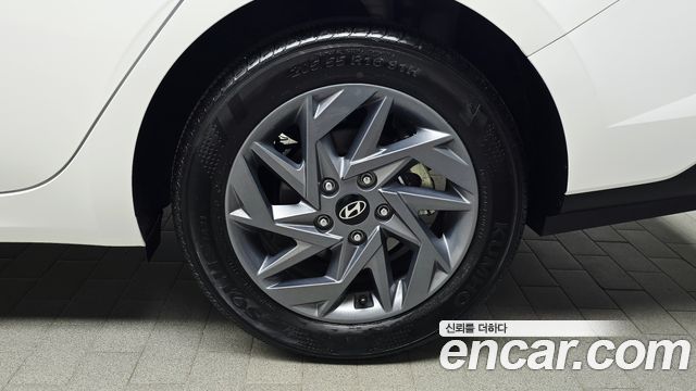 Hyundai Avante (CN7) 1.6 Modern 2024 — фото 27