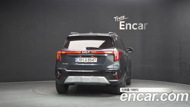Kia Seltos Gasoline 2.0 2WD Signature 2023 — фото 4