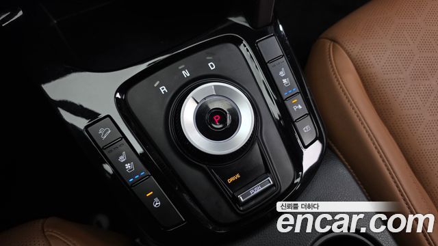 Kia Seltos Gasoline 2.0 2WD Signature 2023 — фото 9