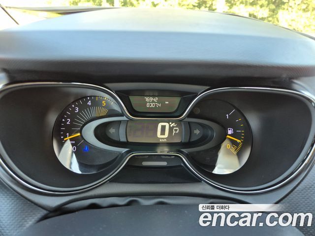 Renault Korea QM3 RE 2015 — фото 6
