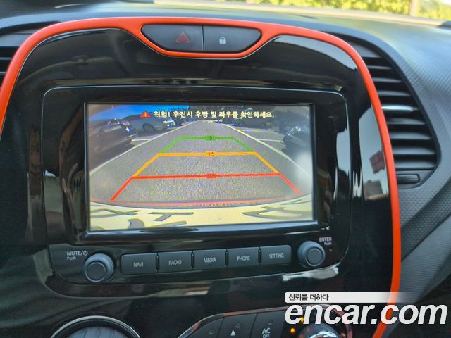 Renault Korea QM3 RE 2015 — фото 13