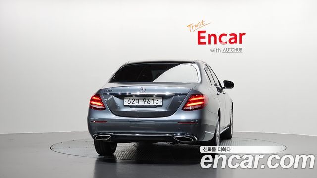 Mercedes-Benz E-Class (W213) E300 Exclusive 2017 — фото 4