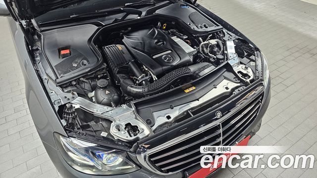 Mercedes-Benz E-Class (W213) E300 Exclusive 2017 — фото 6