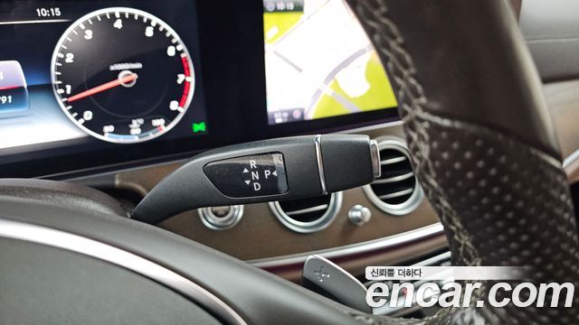Mercedes-Benz E-Class (W213) E300 Exclusive 2017 — фото 19