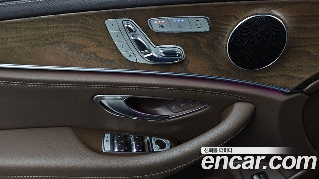 Mercedes-Benz E-Class (W213) E300 Exclusive 2017 — фото 20