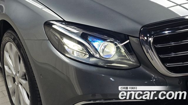 Mercedes-Benz E-Class (W213) E300 Exclusive 2017 — фото 22