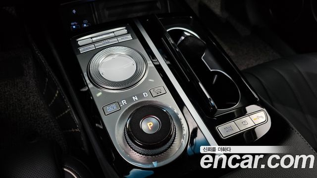 Genesis G80 (RG3) Gasoline 2.5 Turbo AWD 2021 — фото 9