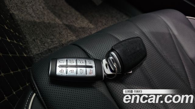 Genesis G80 (RG3) Gasoline 2.5 Turbo AWD 2021 — фото 18
