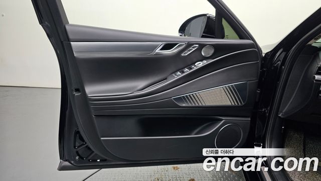 Genesis G80 (RG3) Gasoline 2.5 Turbo AWD 2021 — фото 24