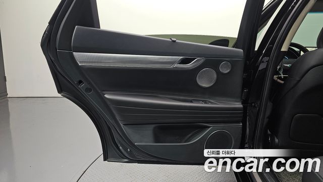 Genesis G80 (RG3) Gasoline 2.5 Turbo AWD 2021 — фото 25