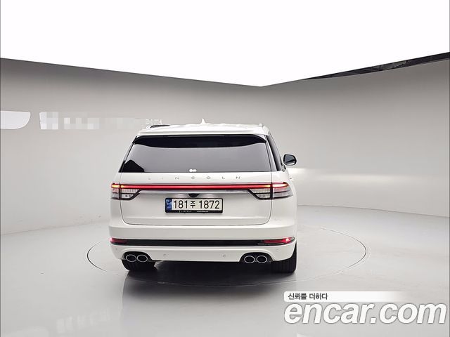 Lincoln Aviator (II) 3.0 RESERVE JET PACKAGE AWD 2023 — фото 4