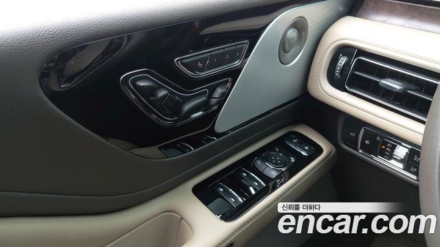 Lincoln Aviator (II) 3.0 RESERVE JET PACKAGE AWD 2023 — фото 22
