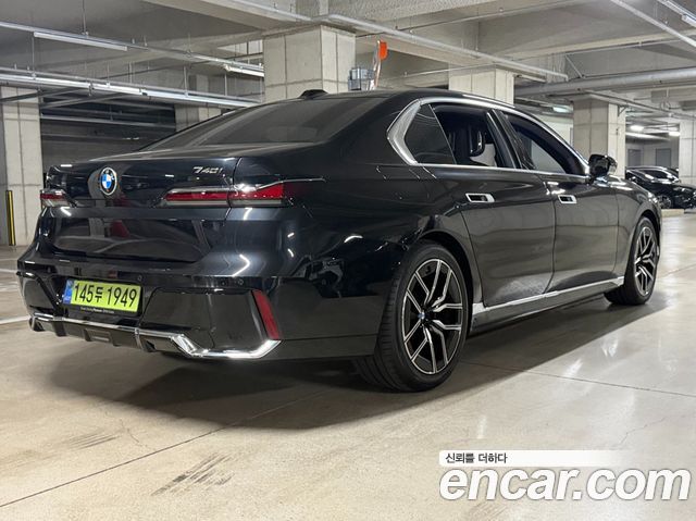 BMW 7 Series (G70) 740i xDrive M Sport 2026 — фото 2