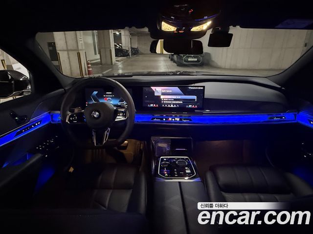 BMW 7 Series (G70) 740i xDrive M Sport 2026 — фото 7