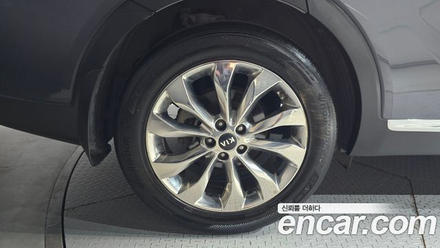 Kia Sorento Diesel 2.2 2WD Noblesse Special 2019 — фото 5