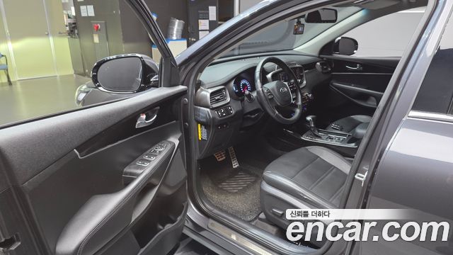 Kia Sorento Diesel 2.2 2WD Noblesse Special 2019 — фото 10