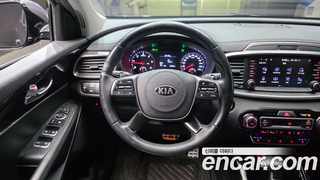 Kia Sorento Diesel 2.2 2WD Noblesse Special 2019 — фото 13