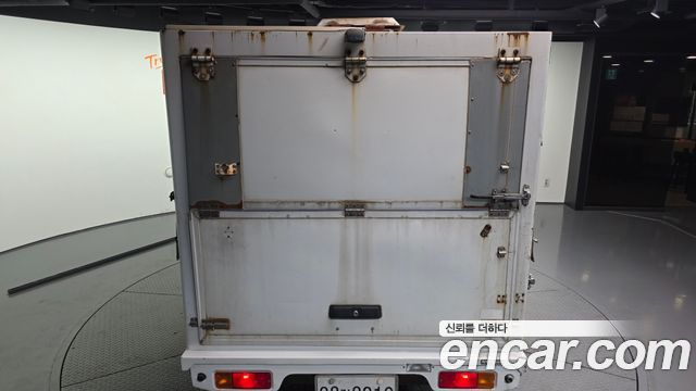 Chevrolet Labo jackknifed Long cargo 2014 — фото 14