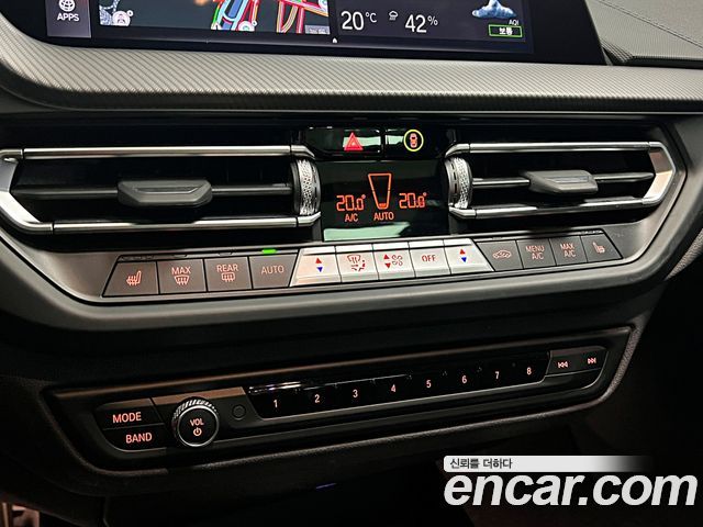 BMW 1 Series (F40) 120i M Sports 2024 — фото 19