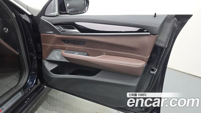 BMW 6 Series GT (G32) 640i xDrive M Sport 2023 — фото 20