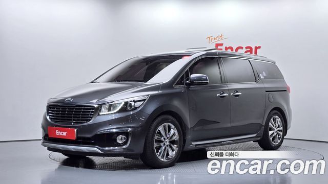 Kia Carnival 9-seater Prestige