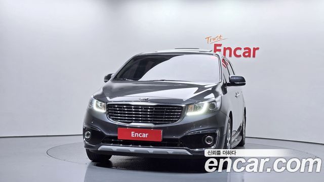 Kia Carnival 9-seater Prestige 2018 — фото 3