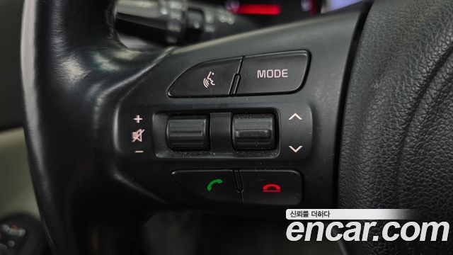 Kia Carnival 9-seater Prestige 2018 — фото 18