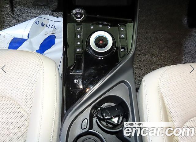 Kia Niro Prestige 2024 — фото 16