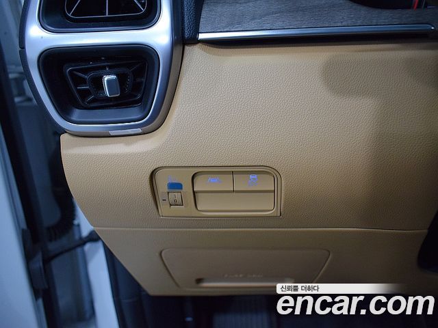 Kia Sorento (IV) Diesel 2.2 2WD Trendy 2022 — фото 16