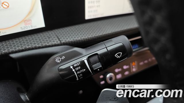 Kia EV6 Long Range Earth 2023 — фото 20