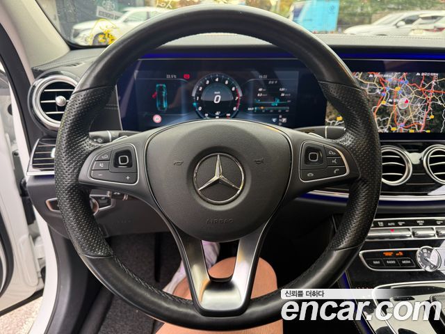 Mercedes-Benz E-Class (W213) E400 4MATIC Exclusive 2017 — фото 6