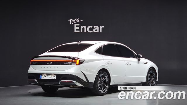 Hyundai Sonata The Edge (DN8) 1.6 Turbo Exclusive 2024 — фото 2