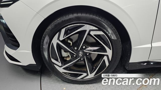 Hyundai Sonata The Edge (DN8) 1.6 Turbo Exclusive 2024 — фото 5