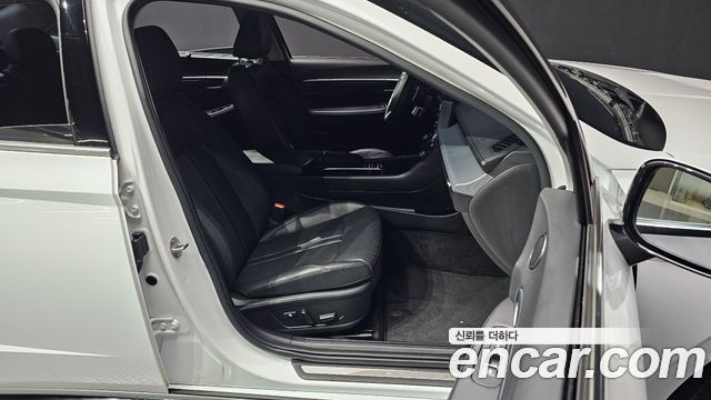 Hyundai Sonata The Edge (DN8) 1.6 Turbo Exclusive 2024 — фото 10