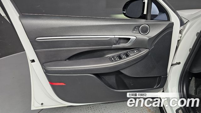 Hyundai Sonata The Edge (DN8) 1.6 Turbo Exclusive 2024 — фото 24