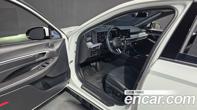 Hyundai Sonata The Edge (DN8) 1.6 Turbo Exclusive 2024 — фото 26