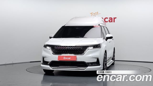 Kia Carnival (IV) Gasoline 7-seater Limousine(Special vehicle) 2023 — фото 3