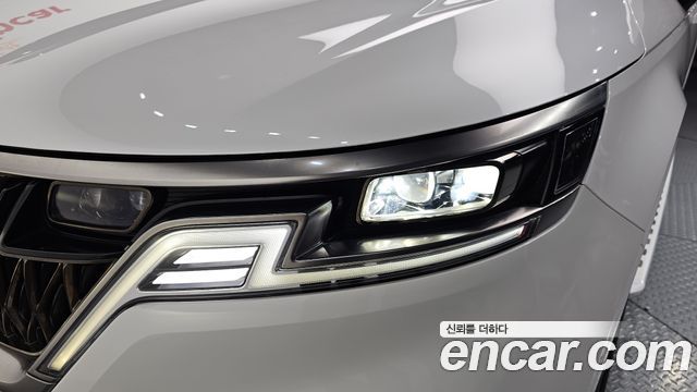Kia Carnival (IV) Gasoline 7-seater Limousine(Special vehicle) 2023 — фото 28