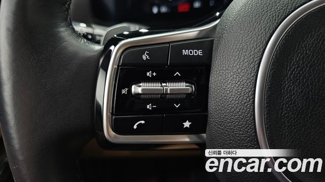 Kia Carnival (IV) Gasoline 7-seater Limousine(Special vehicle) 2023 — фото 36