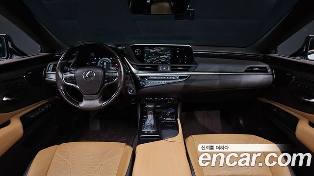 Lexus ES300h (VII) Executive 2019 — фото 7