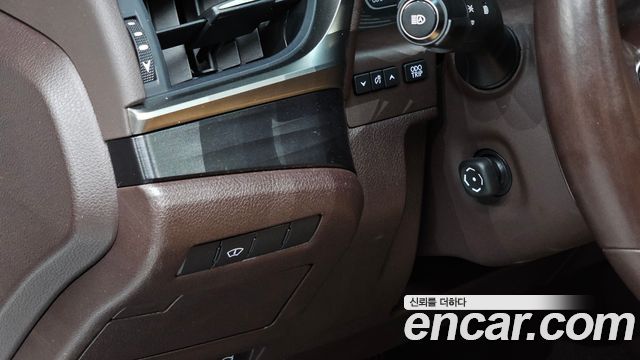 Lexus ES300h (VII) Executive 2019 — фото 14