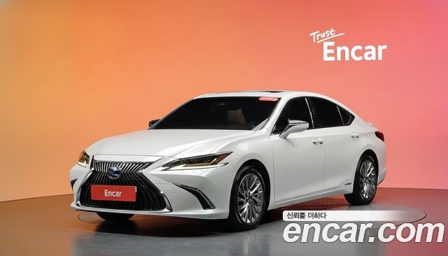 Lexus ES300h (VII) Executive 2019 — фото 1
