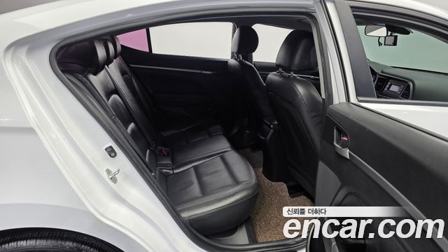Hyundai Avante (AD) 1.6 Smart 2020 — фото 12