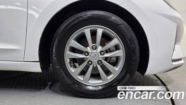 Hyundai Avante (AD) 1.6 Smart 2020 — фото 21
