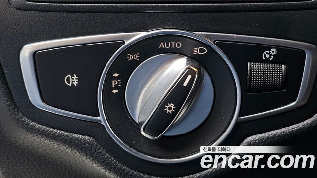 Mercedes-Benz C-Class (W205) C200 2019 — фото 17