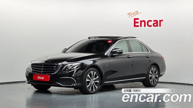 Mercedes-Benz E-Class (W213) E300e Exclusive