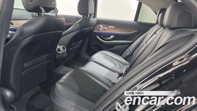 Mercedes-Benz E-Class (W213) E300e Exclusive 2019 — фото 27