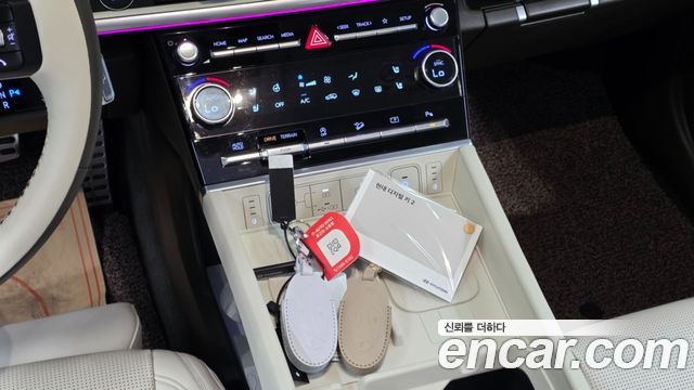Hyundai Santa Fe (MX5) Gasoline 2.5T 4WD Calligraphy 2025 — фото 17